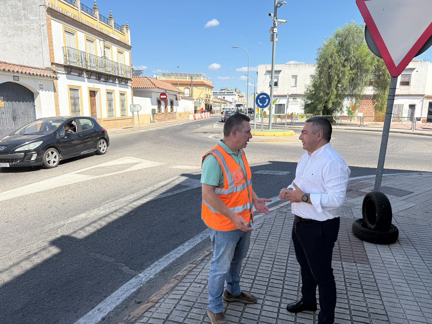 Un tercer carril en El Rancho para agilizar el tráfico en dirección a Alcalá del Río
