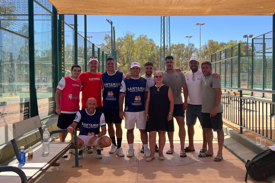 El Club Santanas Padel Indoor firma un fin gran de semana con tres grandes logros en la competición andaluza